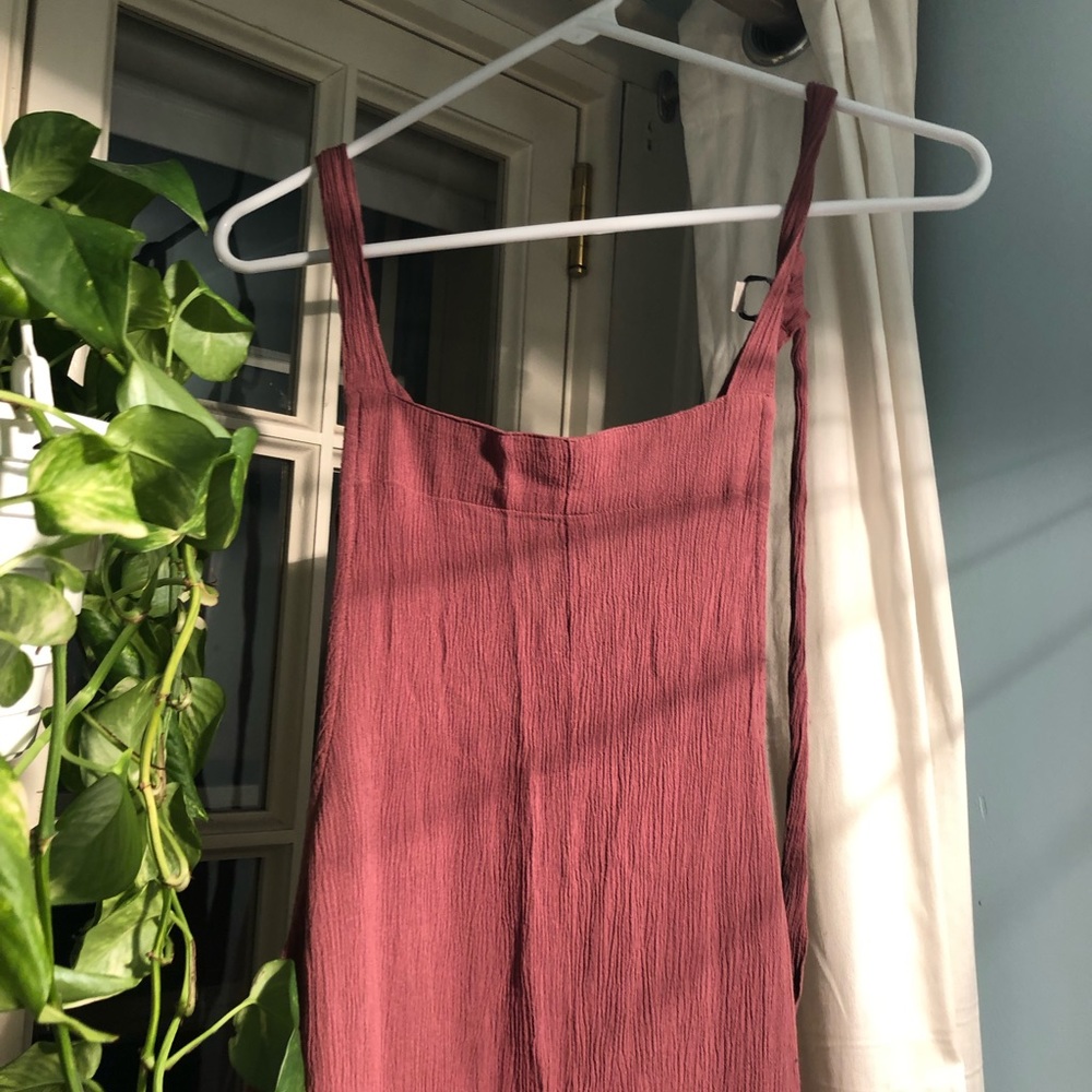 Self tie jumper